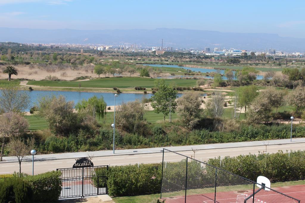 Los Juncos De Pineda Park 살루 외부 사진
