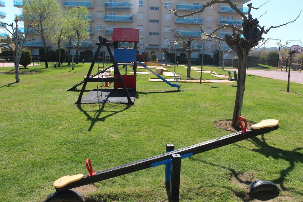 Los Juncos De Pineda Park 살루 외부 사진
