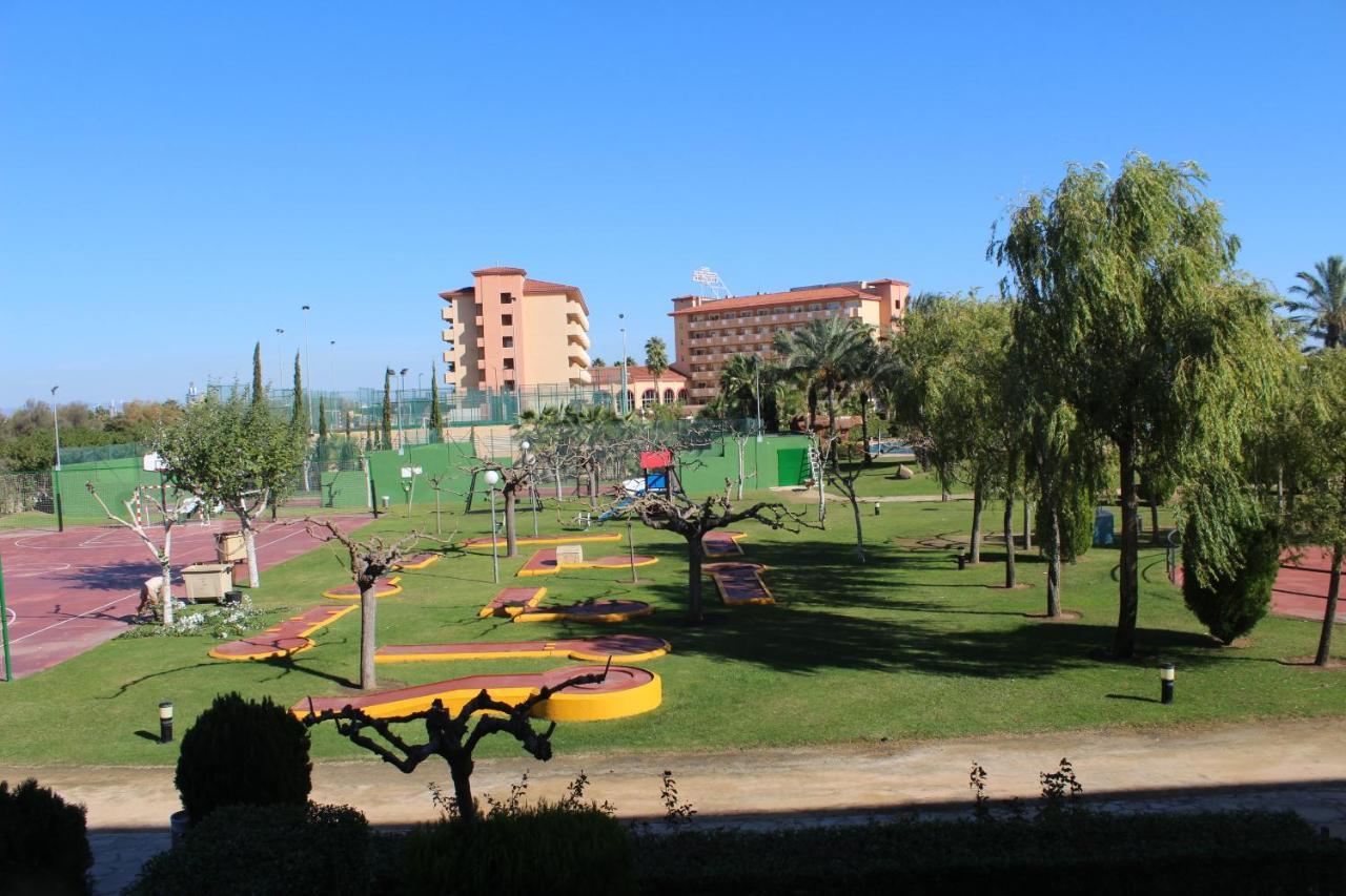 Los Juncos De Pineda Park 살루 외부 사진